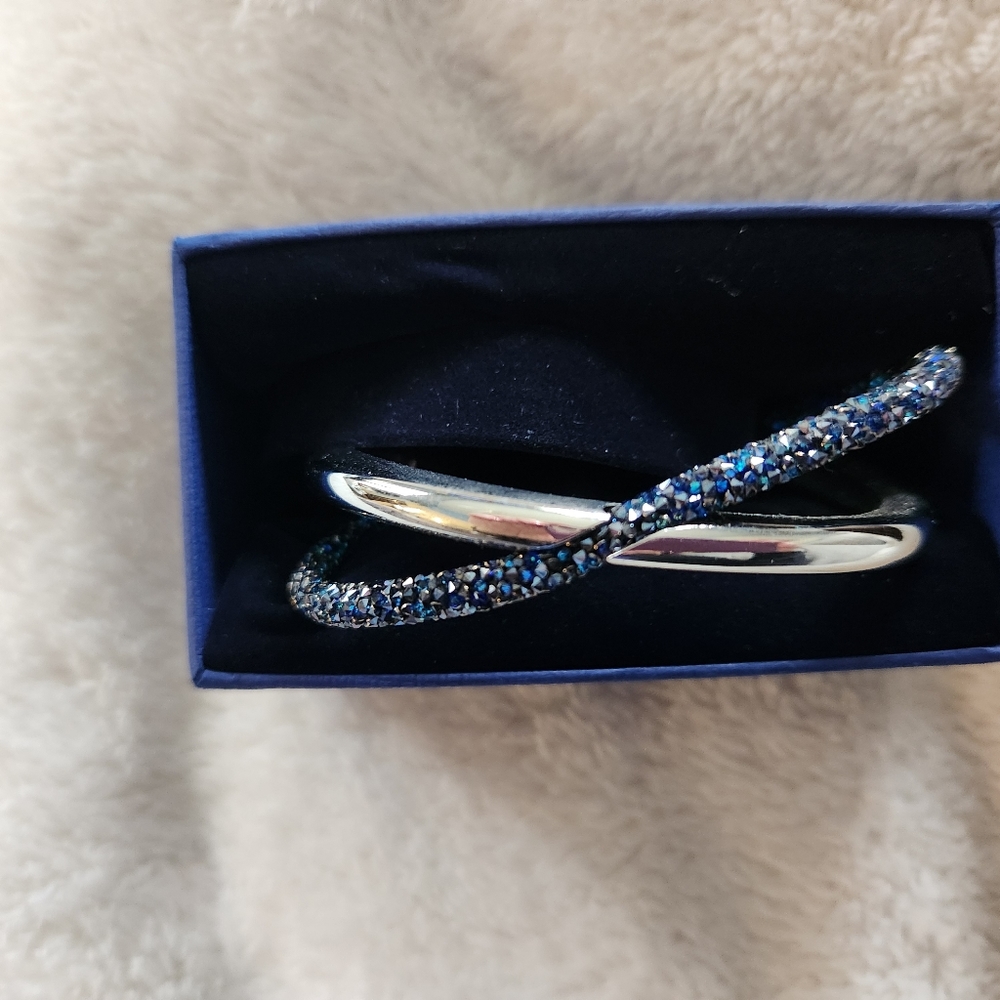 Swarovski Crystal Infinity Bracelet